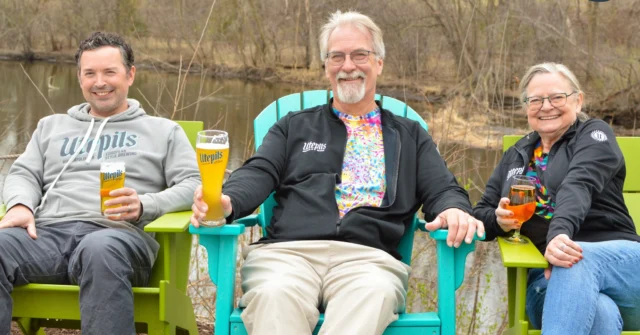 🥇🥉We brought home the gold… and the bronze!

We wanted to take a moment to give a shout out to our amazing Utepils brewing team! Early days, long hours and the joy of brewing – our brewers know how to knock it out of the park!

Ewald The Golden took 1st place in the German Ales category, and Helles snagged 3rd in German & International Pale Ales at the MN Brewers Cup—a statewide blind taste test of Minnesota’s best beers!

Big thanks to the Minnesota Craft Brewers Guild—and to you, our fans, for making every pour worth it. 🙌

🍻 Cheers to brewing true to style and winning while we’re at it! 

📸 Photos: Owners Deb and Dan Justesen, Head Brewer Eric Harper, Taproom Manager Addison Memmel

#utepilsbrewing #mnbrewerscup #minnesotacraftbrewersguild #germanales #ewaldthegolden #helles #minnesotacraftbeer #drinklocal #cheers
